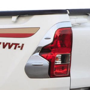Rear Lamp Garnish